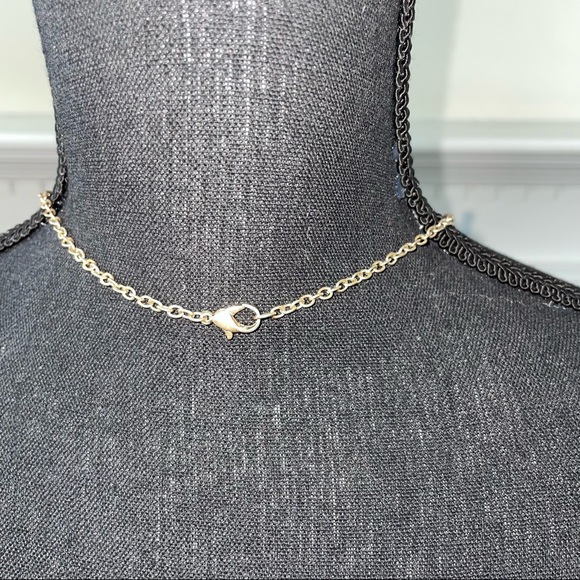 Gold tone necklace - Picture 3 of 5